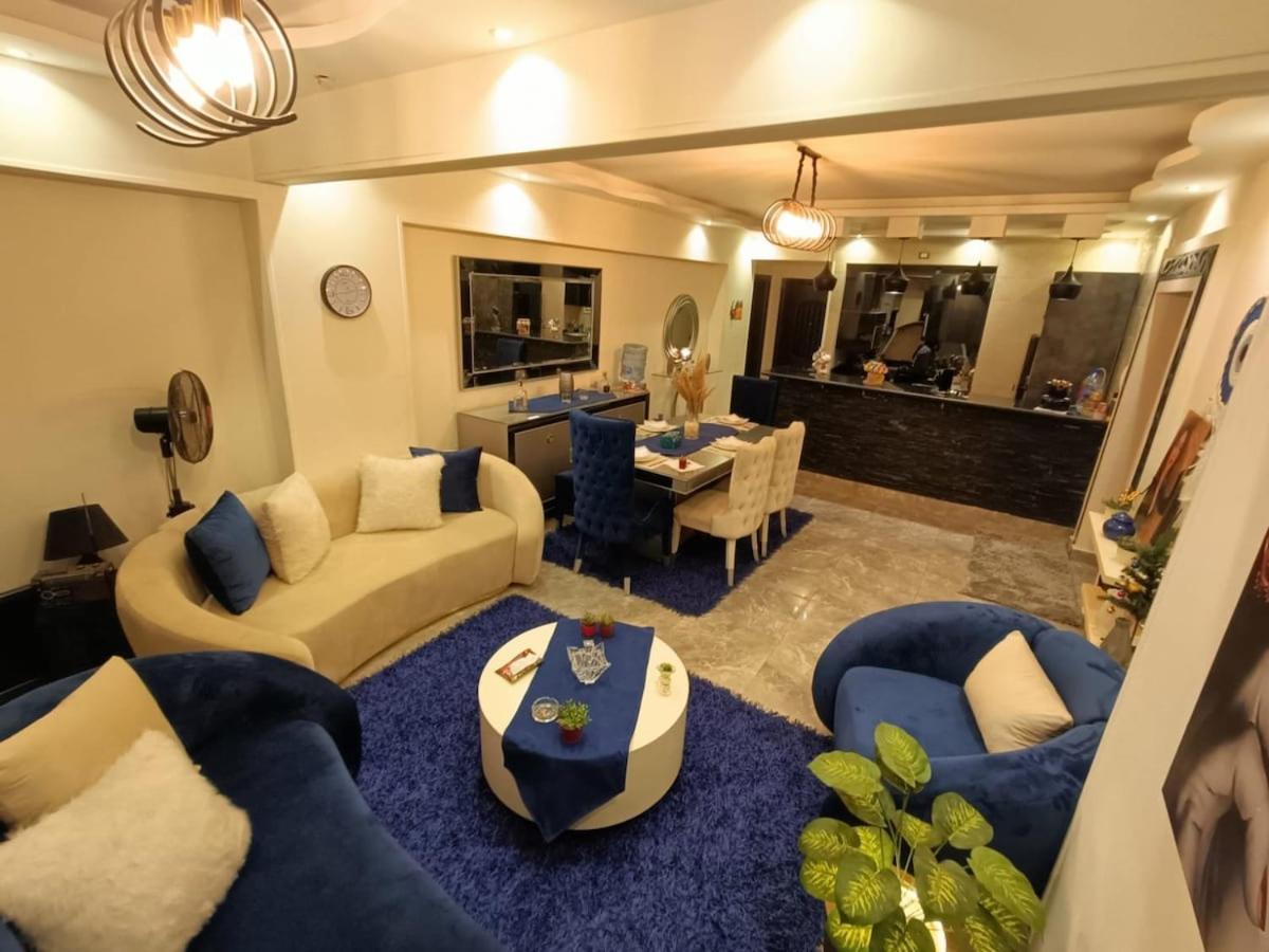 Luxurious 3 Bedrooms With Private Garden Cairo