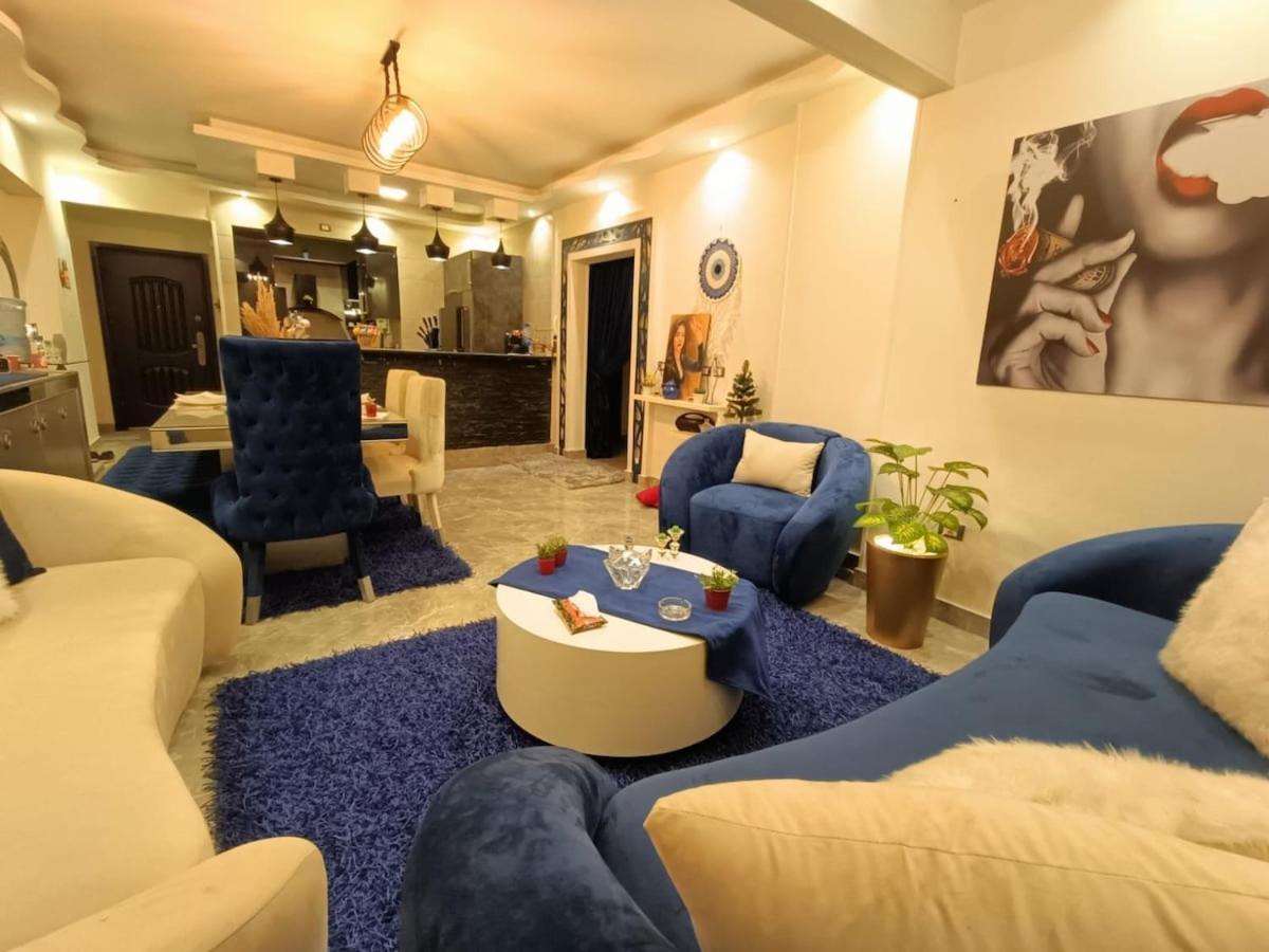 Luxurious 3 Bedrooms With Private Garden Apartment Cairo