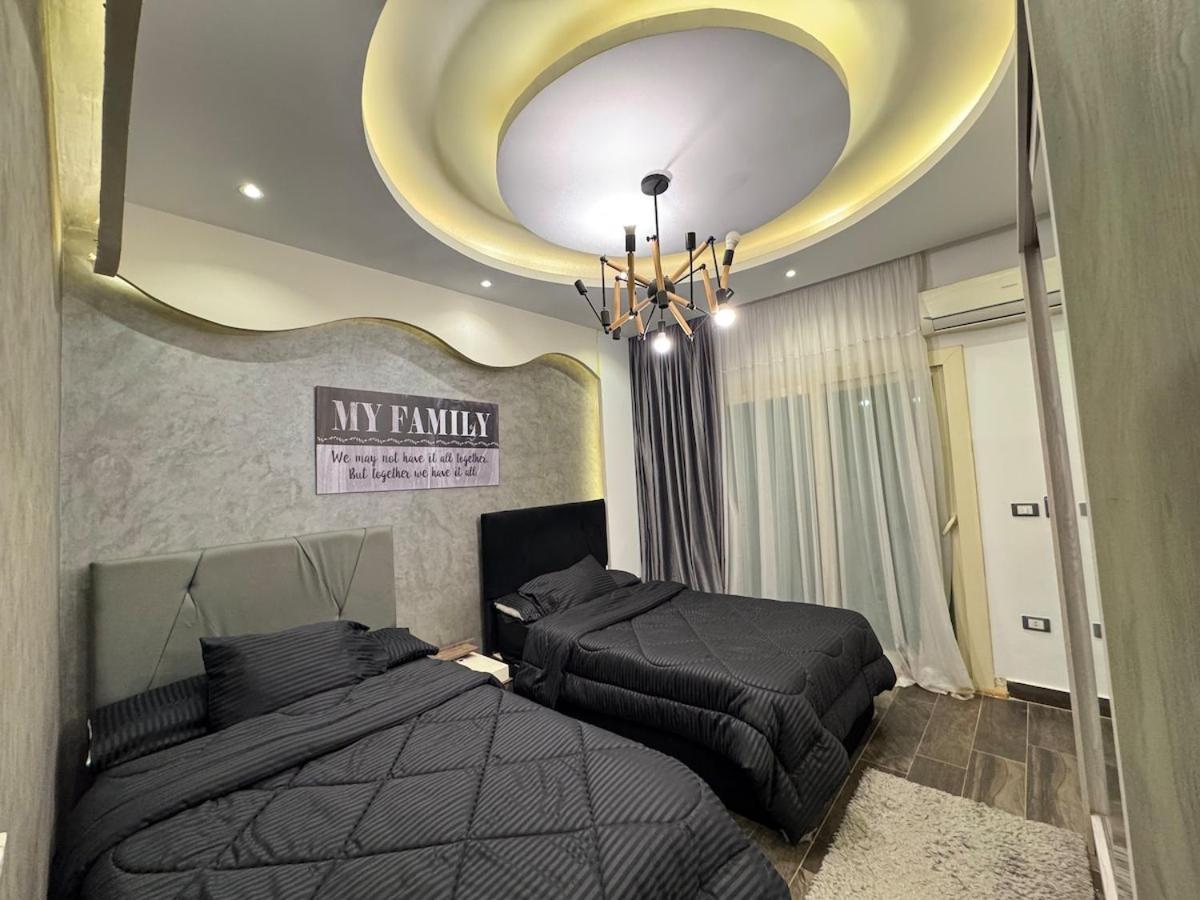 Luxurious 3 Bedrooms With Private Garden * Cairo